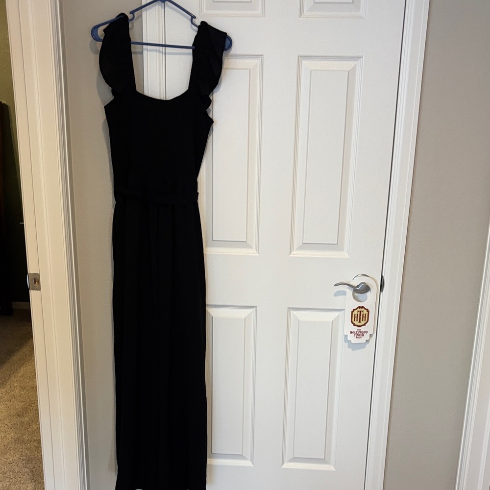 ARULA Elegant Black Jumpsuit - Picture 7 of 7